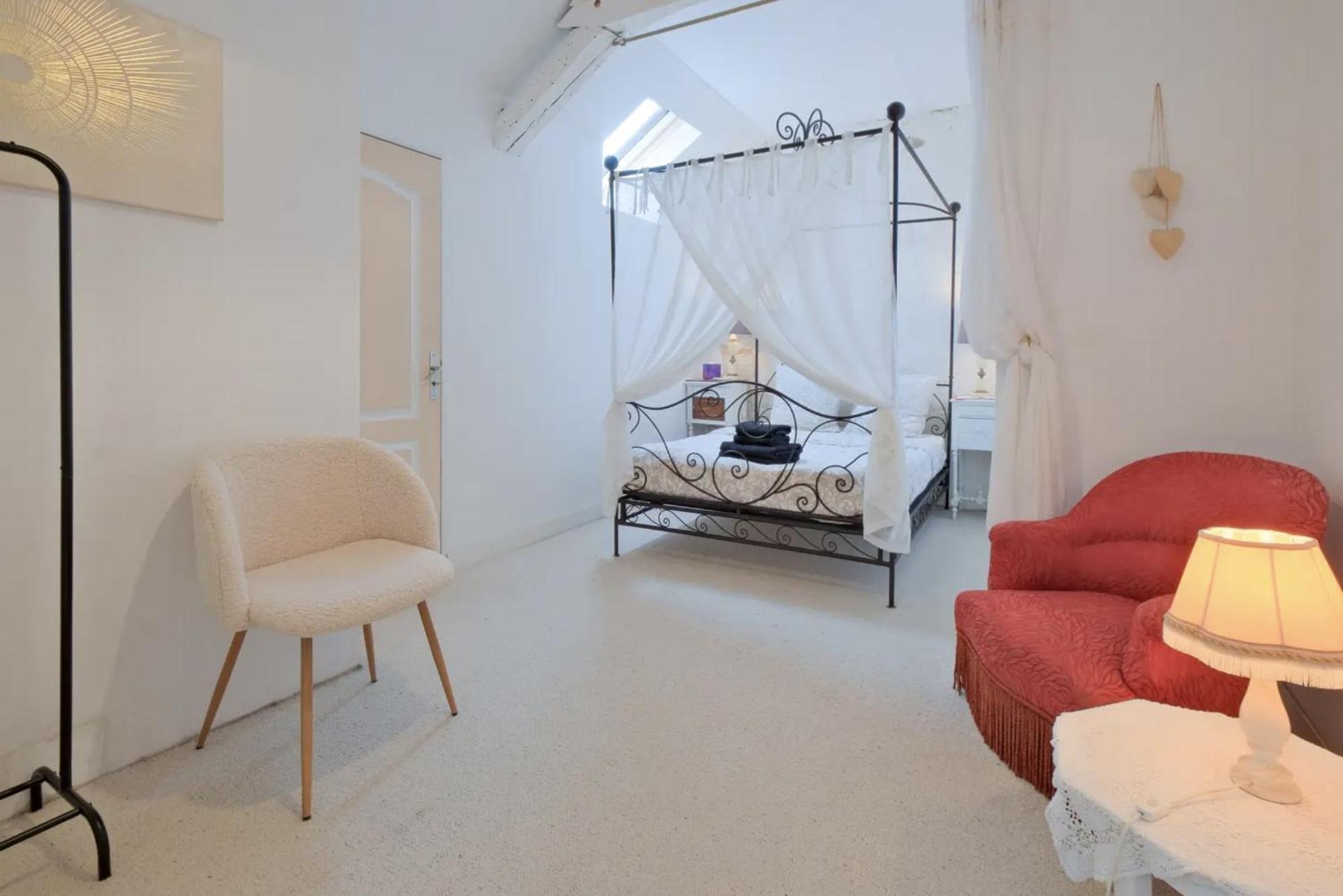 La Maison B - L'Auberge Autonome Au Charme Vintage Bergerac Zewnętrze zdjęcie